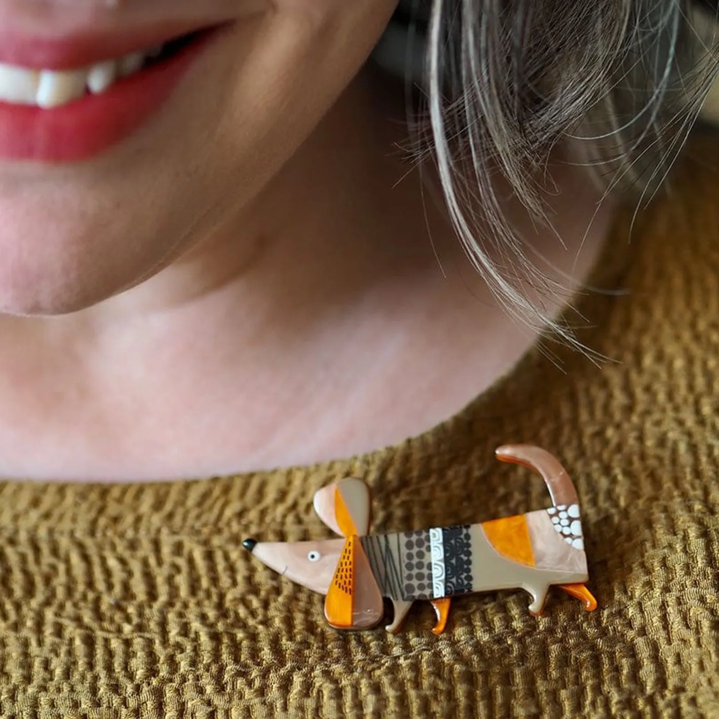 Erstwilder A Dachshund Named Bark Brooch^ Brooches