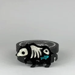 Erstwilder Grizzly Gruesome Brooch^ Brooches